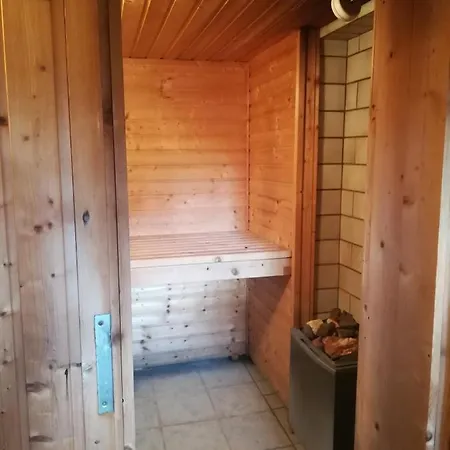 Rybna 18 *