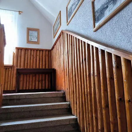 Rybna 18