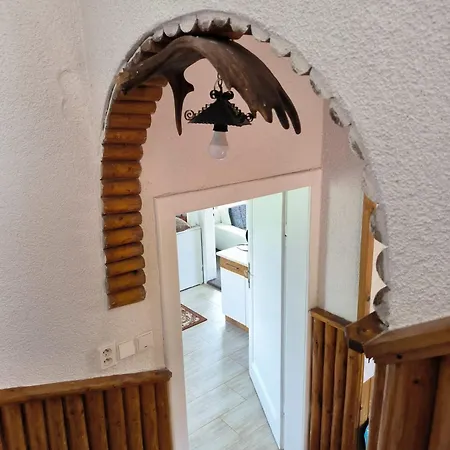 Rybná 18 *