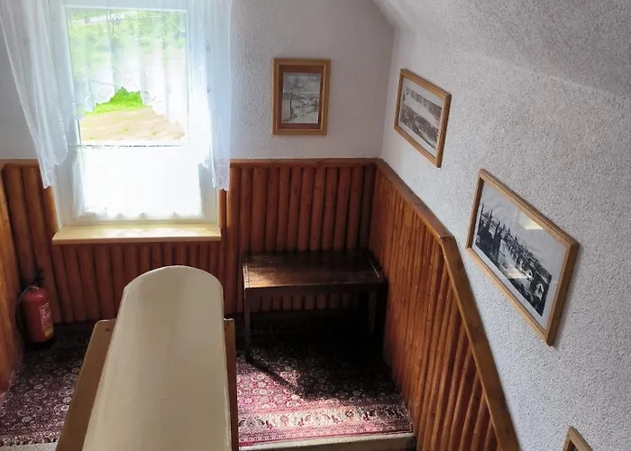 Rybna 18 Пернинк